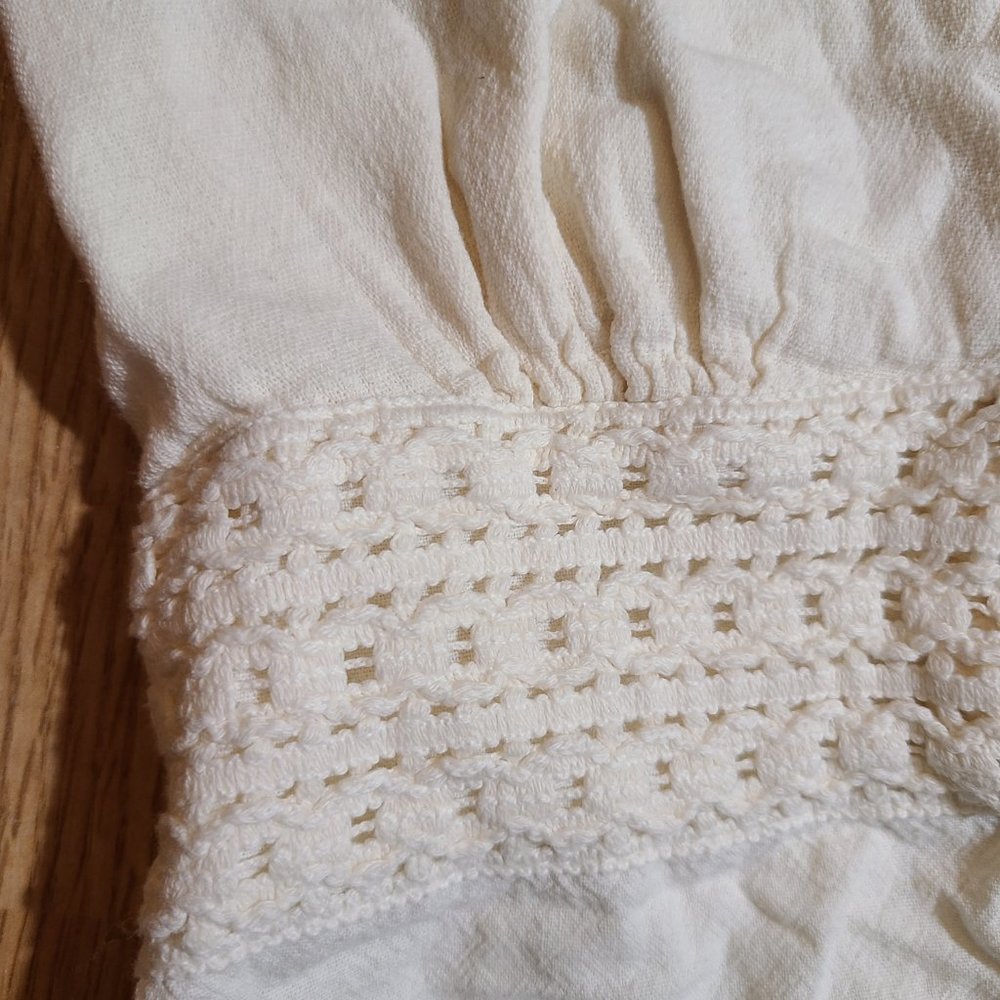 Little white dress. - Picture 12 of 16